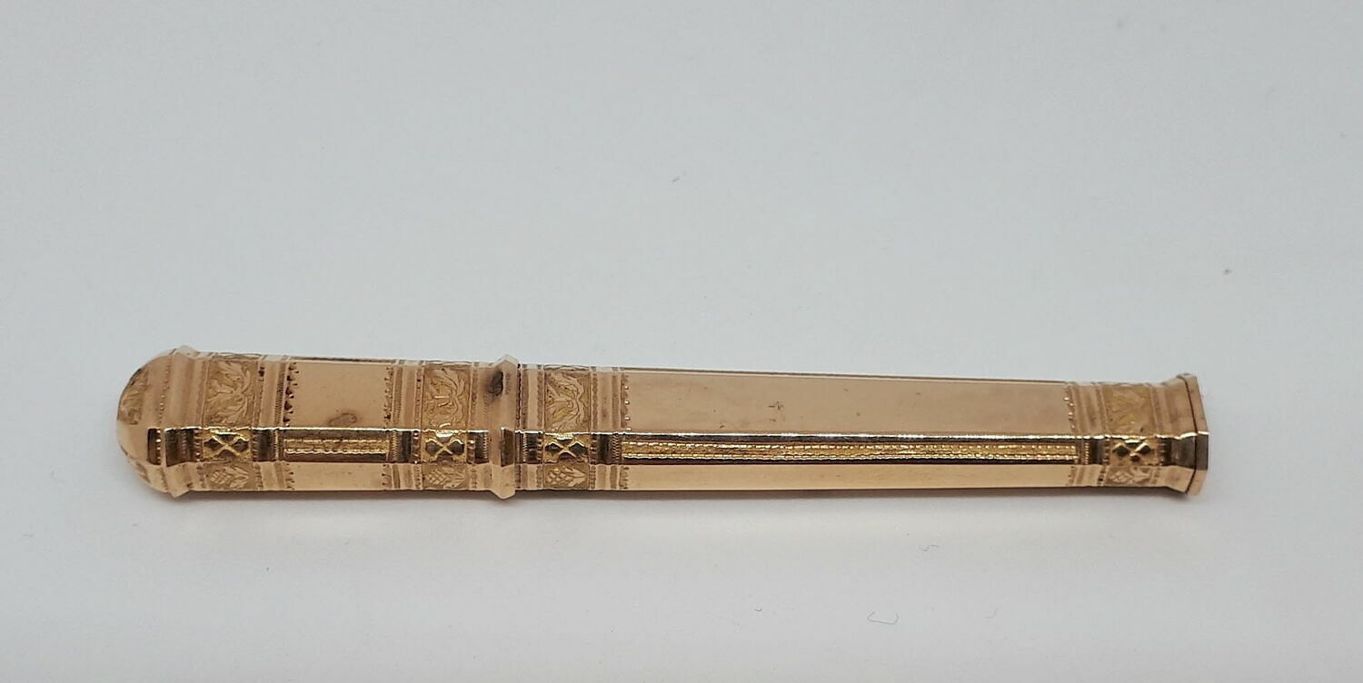 Etui, du nécessaire