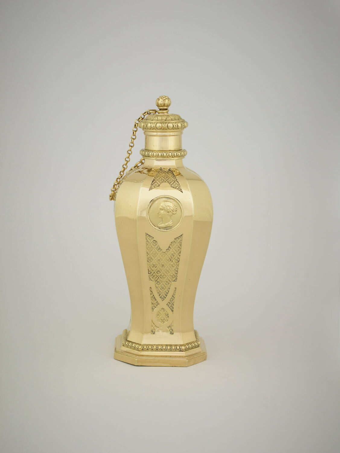 Ferrière (flacon à parfum) de la toilette de la duchesse de Modène