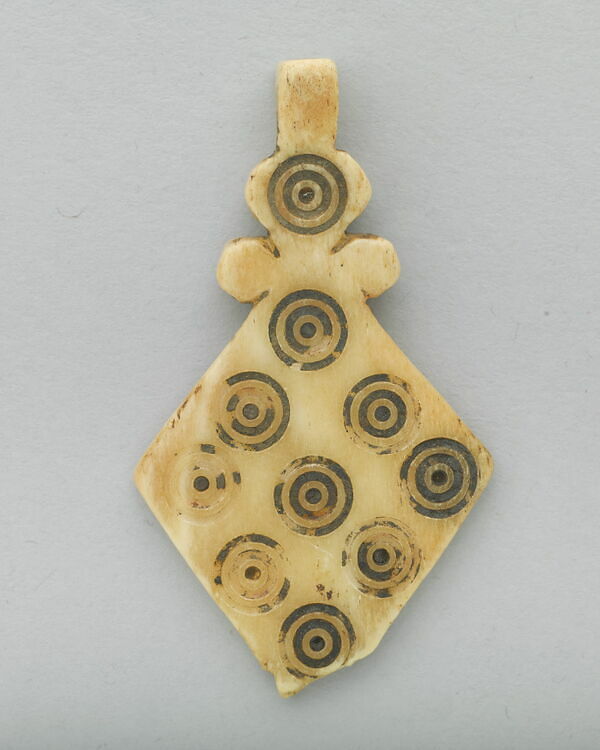 pendentif - Louvre Collections