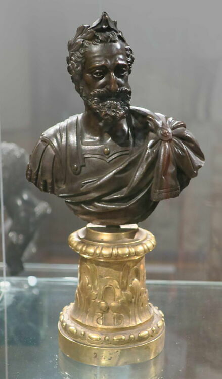 Buste en plâtre de moulage, Louis XIII