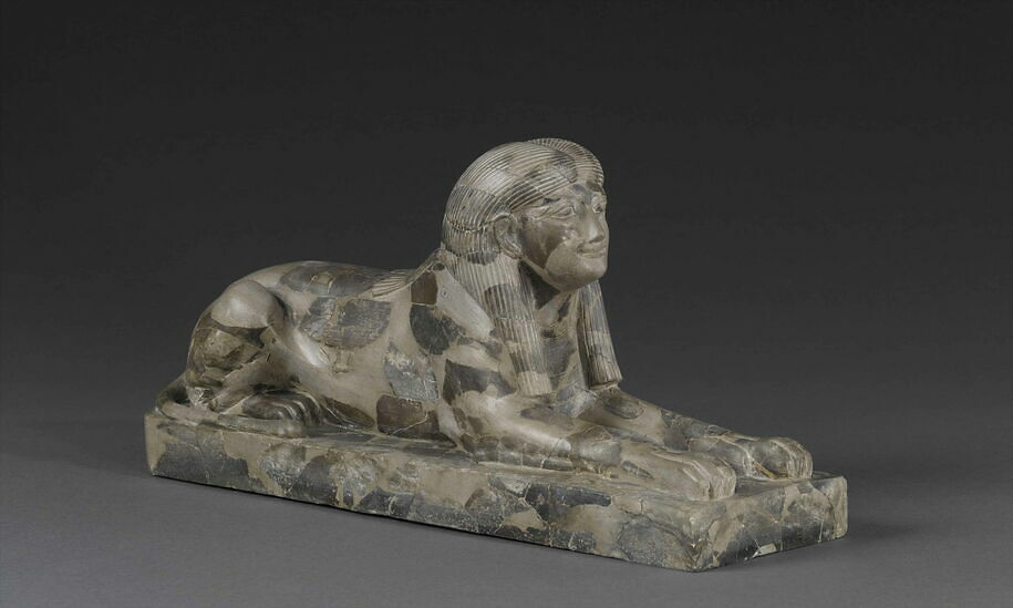Sphinx dedicated to Ita daugther of Amenemhat II-AO 13075
