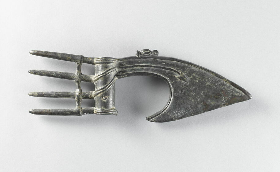 Axe-AO 20405