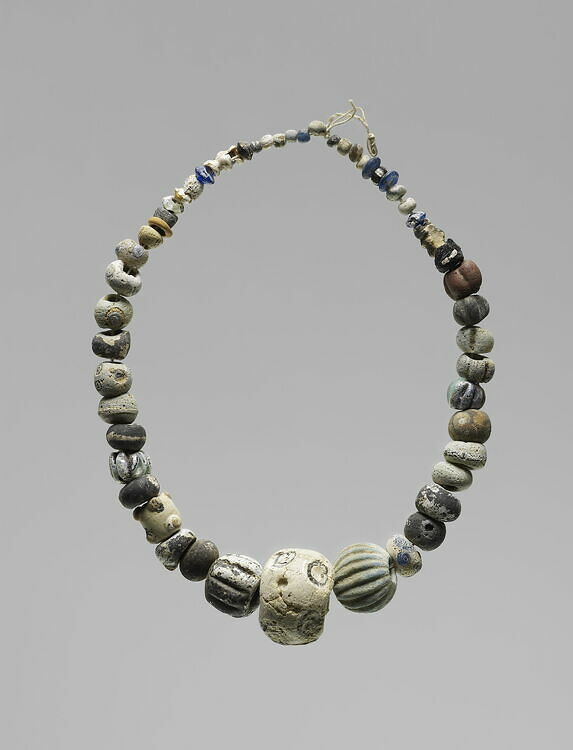 collier - Louvre site des collections