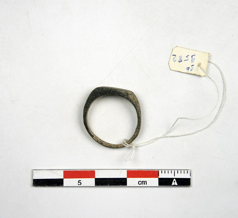 bague - Louvre site des collections