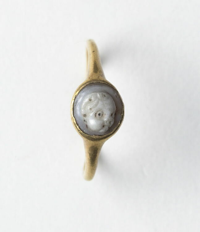 bague - Louvre site des collections