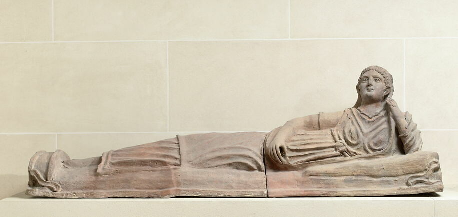 sarcophagus lid