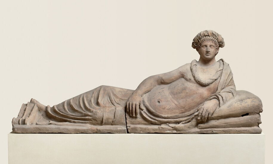 sarcophagus lid