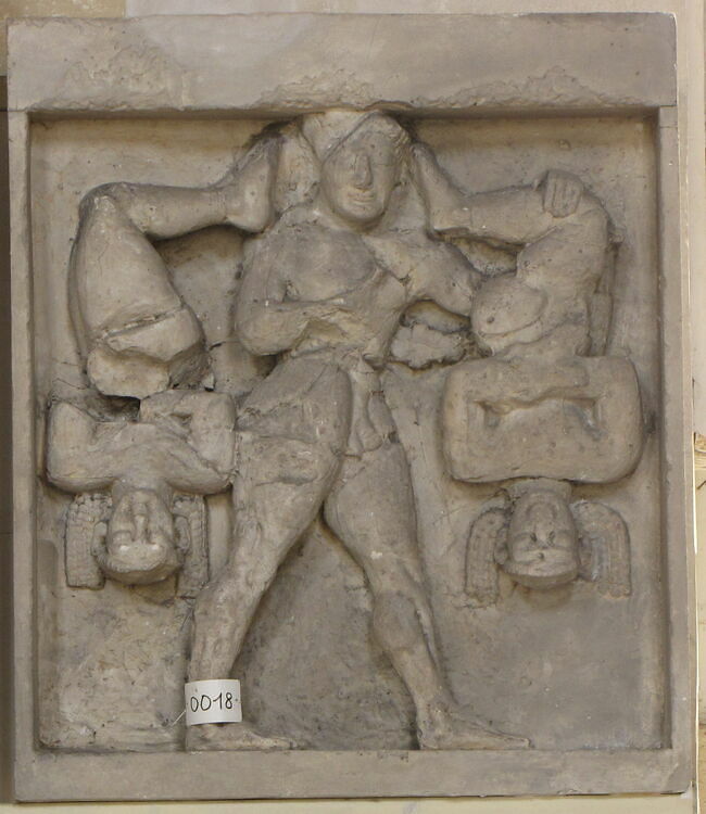 Tirage d'une métope représentant Héraklès et les Cercopes - Louvre site ...
