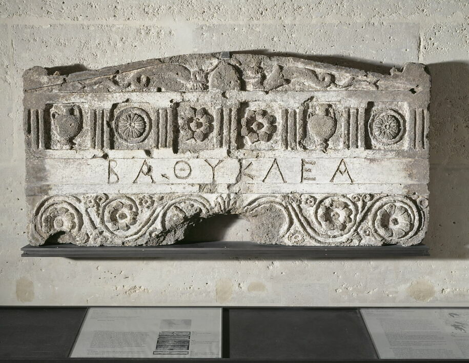 Bathyclea