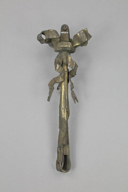 Bronze doré représentant un ange portant une torchère - XIe au XVe siècle -  N.107345