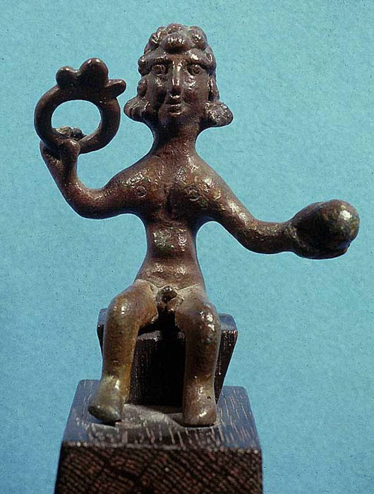 figurine, Bas Empire ; Théodosiens (
inventaire : "lot de 14 objets en bronze d'époque copte") (attribution d'après style) (300 - 399)