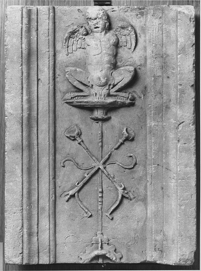 Fragment de pilastre : décor de génie ailé, France, 1500 - 1515