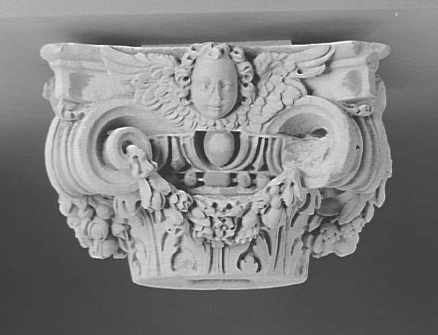 Chapiteau composite orne de têtes d'anges, France Île-de-France, 1600 - 1615