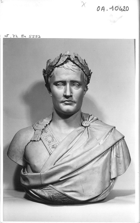 Buste de Napoléon Ier, Manufacture de Sèvres, Premier Empire (1804-1814) (Occident->époque contemporaine)

Date de création/fabrication : 1811