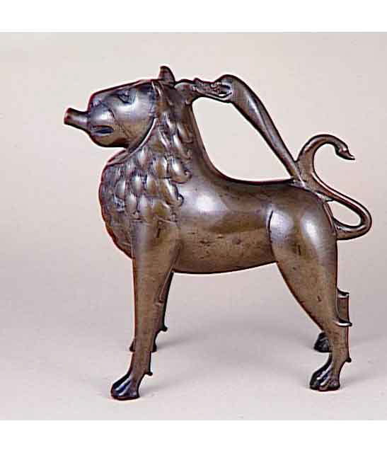 Aquamanile en forme de lion