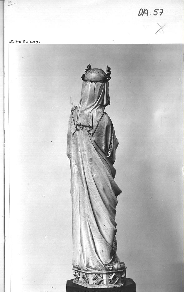 Vierge à l'Enfant de la SainteChapelle Louvre Collections