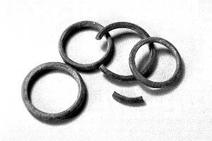 anneau ; bijou, parure, amulette, image 1/1