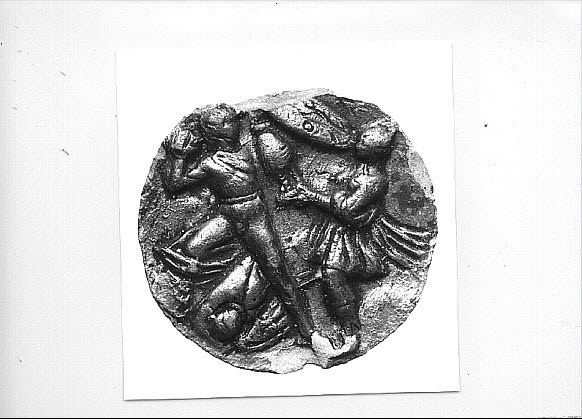 coupe  ; médaillon de vase