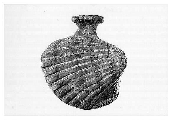 vase plastique ; aryballe