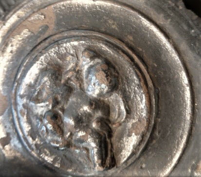 guttus, image 2/3