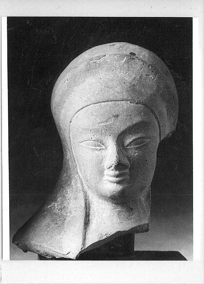 figurine, groupe d'Aphrodite, archaïque

Date de création/fabrication : 4e quart VIe s. av. J.-C. (vers -530)