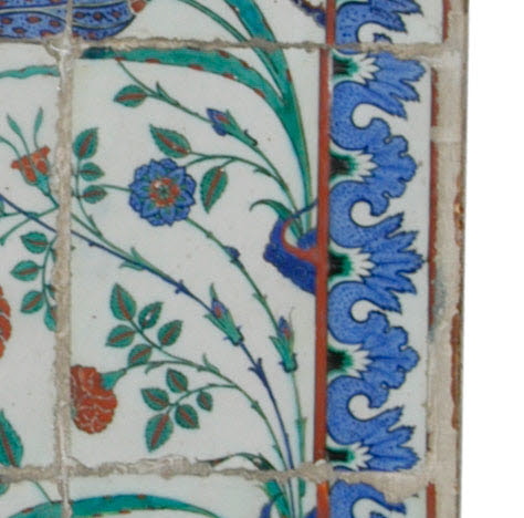Carreau à décor de tulipes et de roses et aux tiges formant des mandorles, image 2/2