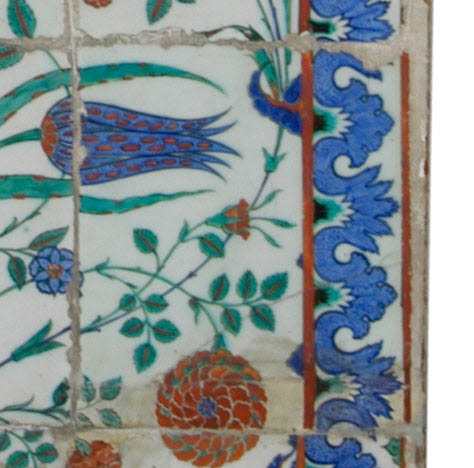 Carreau à décor de tulipes et de roses et aux tiges formant des mandorles, image 2/2