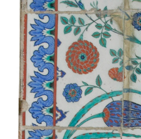Carreau à décor de tulipes et de roses et aux tiges formant des mandorles, image 2/2