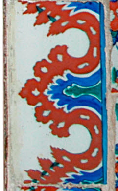 Carreau de bordure aux lambrequins feuillus, image 1/1