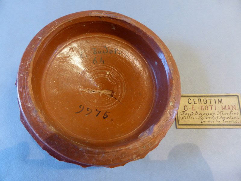 vase ; fragment