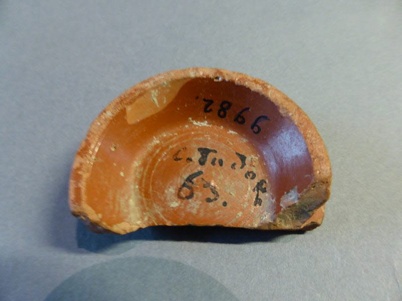 vase ; fragment