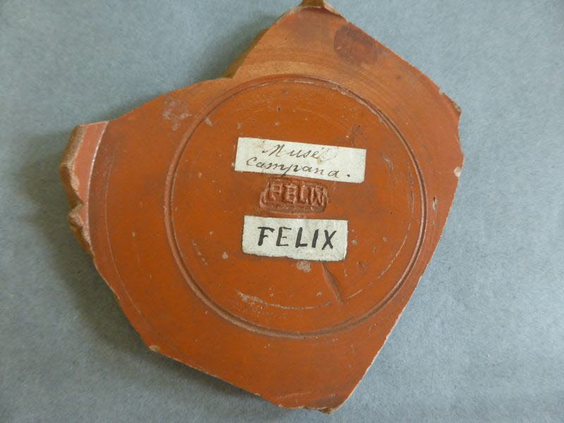 vase ; fragment