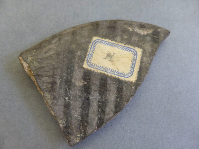 vase ; fragment