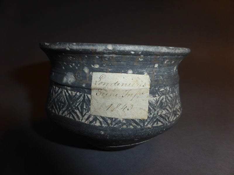 vase à étrier