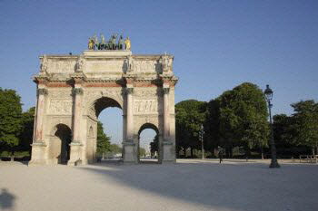 Arc de triomphe du Carrousel, image 2/2