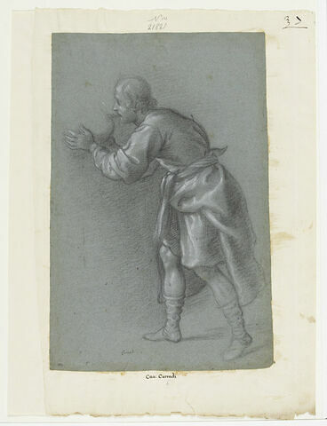Homme drapé, de profil vers la gauche,  portant un vase à ses lèvres