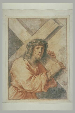 Le Christ, vu en buste, portant la Croix, image 2/2