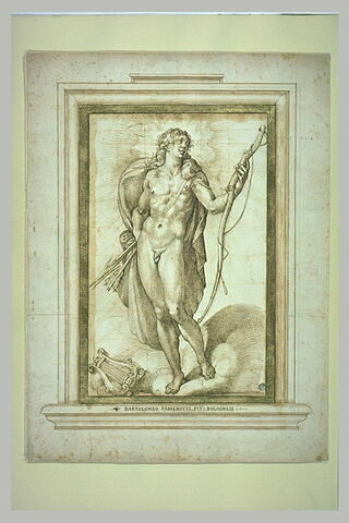 Apollon debout, de face, tenant son arc et des flèches, la lyre à ses pieds, image 2/5