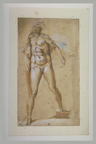 Un homme nu, debout, vu de face, s'élançant vers l'avant, image 2/2