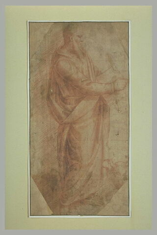 Saint Luc debout, tenant un livre, tourné vers la droite