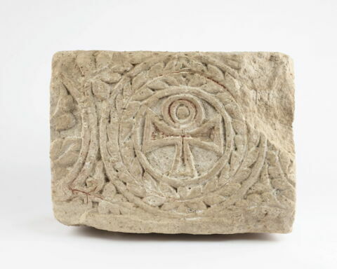 frise ; bloc de paroi ; relief mural ; fragment, image 1/3