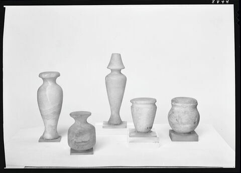 vase-hatches ; vase simulacre, image 4/4