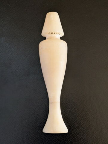 vase-hes ; vase simulacre, image 3/3