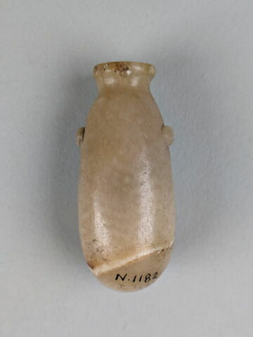 alabastron ; vase miniature, image 3/4
