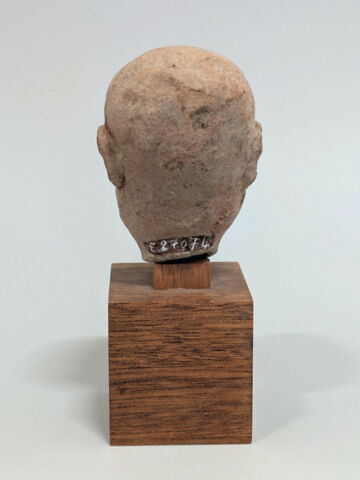 figurine, image 3/4