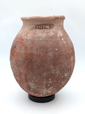 vase, image 2/2
