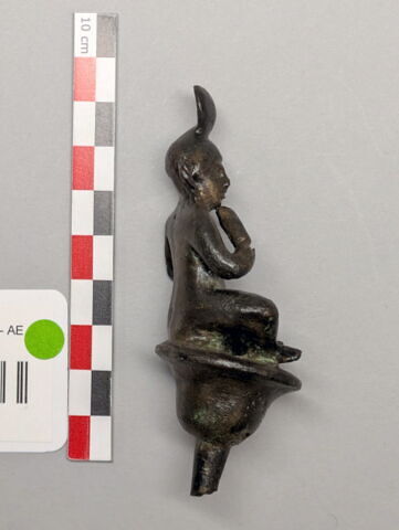 figurine, image 3/4