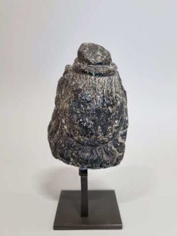 statue, image 2/5