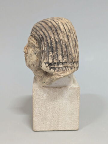 statue, image 4/4