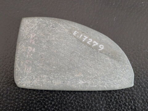 modèle ; simulacre, image 2/2